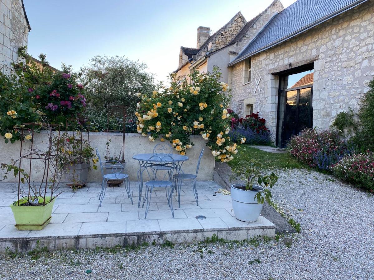Studio Indre Climatise, La Halte De Cuze, Aux Abords De La Loire A Velo Huismes Exteriér fotografie